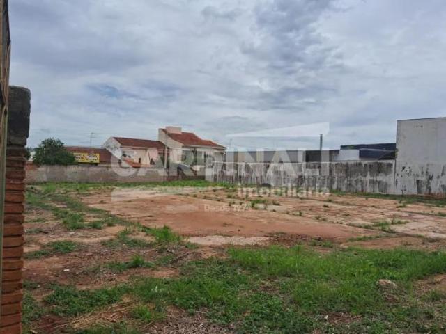 Terreno para venda em Vila José Bonifácio de 2617.00m²