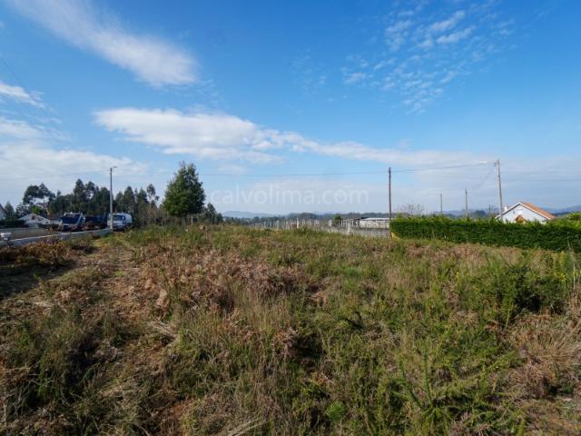 Terreno para venda, na Freguesia de Cortes, Monção