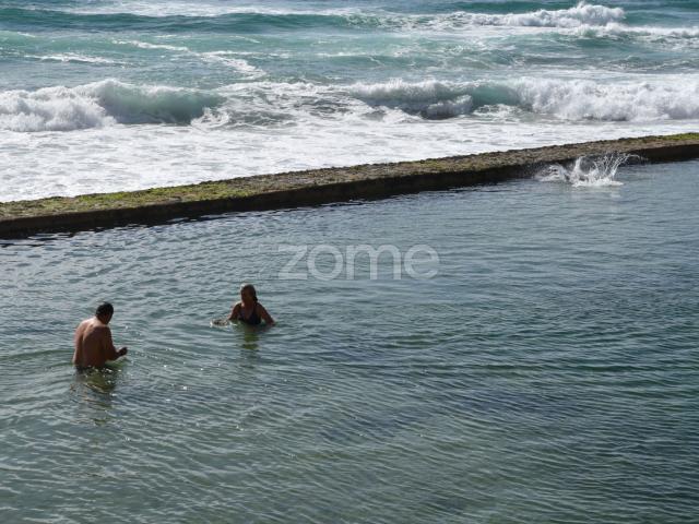 Terreno para venda na Praia das Maçãs, Sintra para construir
