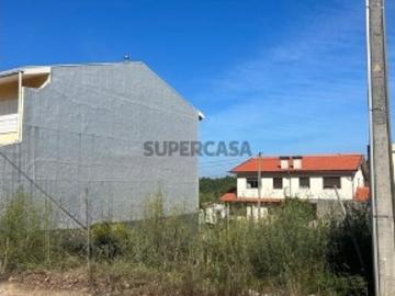 Terreno P/Const. Moradia 3 frentes TROFA