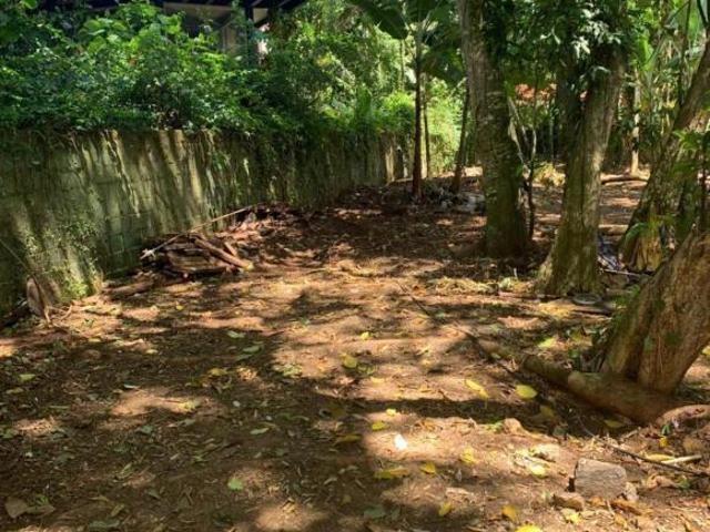 Terreno pé na área na Praia de Felix