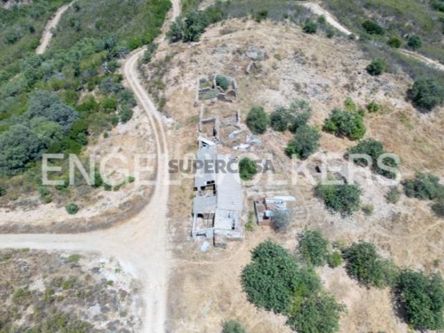 Terreno perto de Tavira com Potencial Turístico