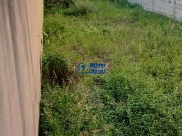 TERRENO PLANO NO BOSQUE DOS IPÊS, ZONA SUL DE SÃO JOSÉ DOS CAMPOS!