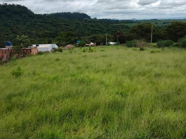 Terreno plano à venda no Recanto Mirante das Colinas