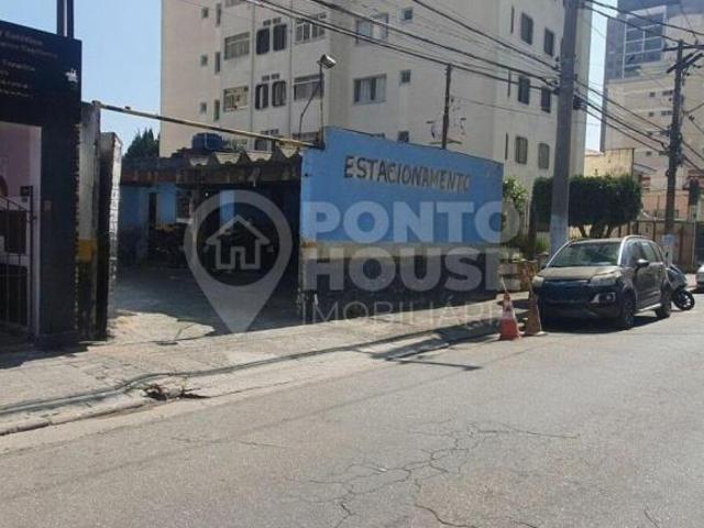 Terreno plano à venda na Saúde, a 290 metros da estação Saúde