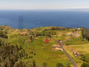 TERRENO PLANO COM VISTA EM PONTA DE PARGO 1452 M2, CALHETA MADEIRA