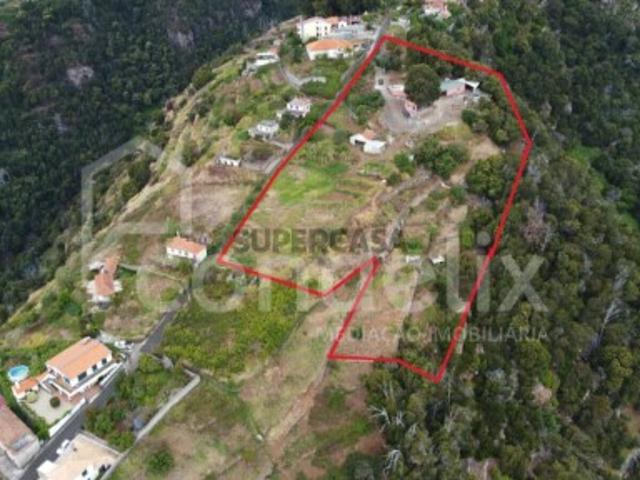 Terreno Plano com Vista Mar e Vista Aeroporto Santa Cruz