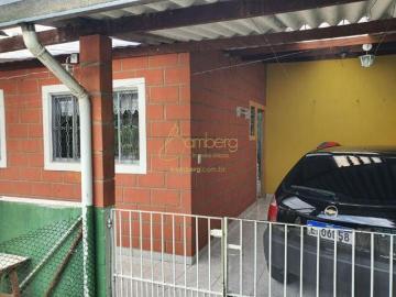 Terreno plano de esquina com 901 m² no Bolsão de Interlagos em localização invejável