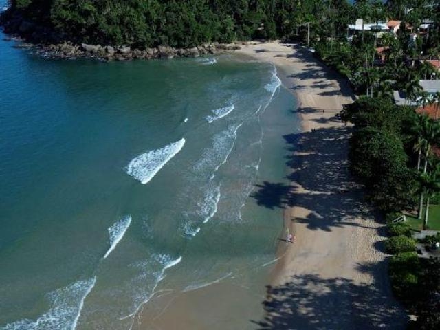 Terreno Plano de Esquina à Venda – Praia do Lázaro | Ubatuba/SP