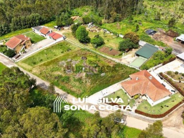 Terreno Plano de 814m2 para construção!