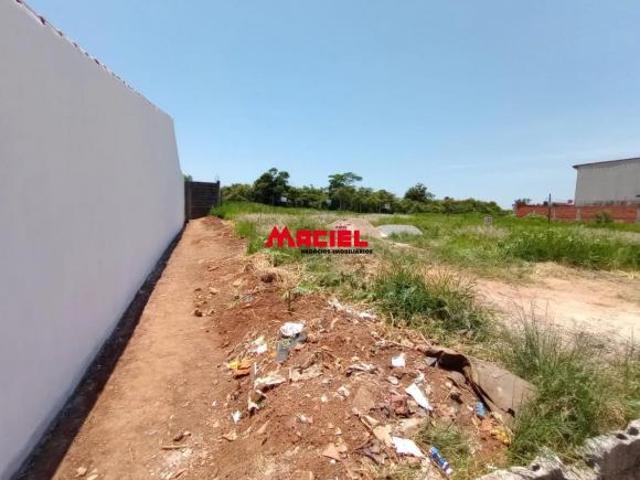 TERRENO PLANO EM EXCELENTE LOCALIZAÇÃO