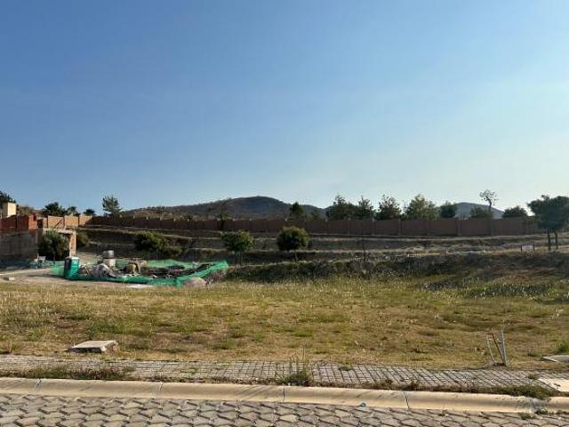 TERRENO PLANO EN PARQUE RODAS, LOMAS DE ANGELÓPOLIS 4