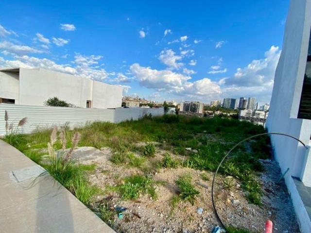 Terreno plano en Venta Bosque Real Alcatraces