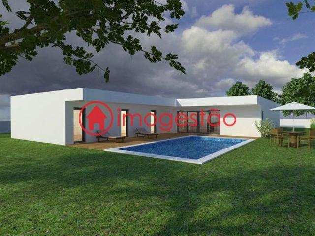 Terreno plano para construção