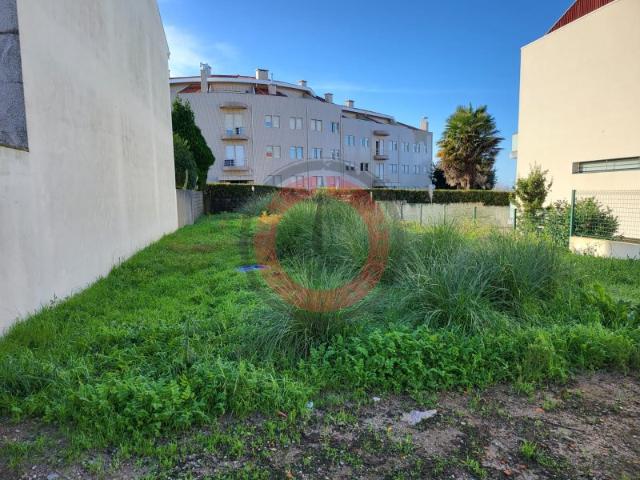 Terreno P/Moradia junto à Farmácia de Francelos 1419JC_TERR