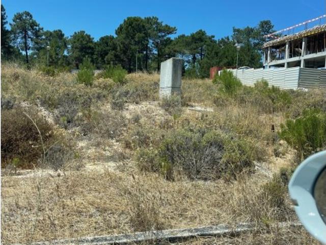 Terreno Premium Junto à Quinta do Peru Golf Alta Valorização!