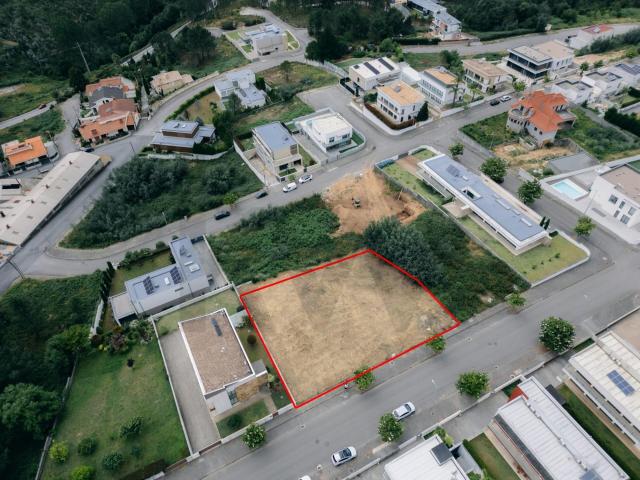 Terreno Premium Nas Minas do Pintor: Luz, Espaço e a Localização Única
