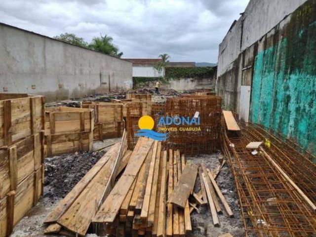 Terreno próximo à praia — Astúrias — Guarujá