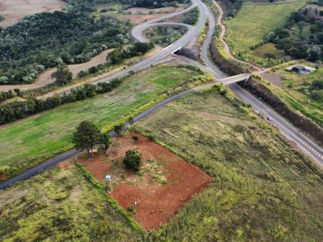 Terreno próximo ao contorno oeste e PR 483