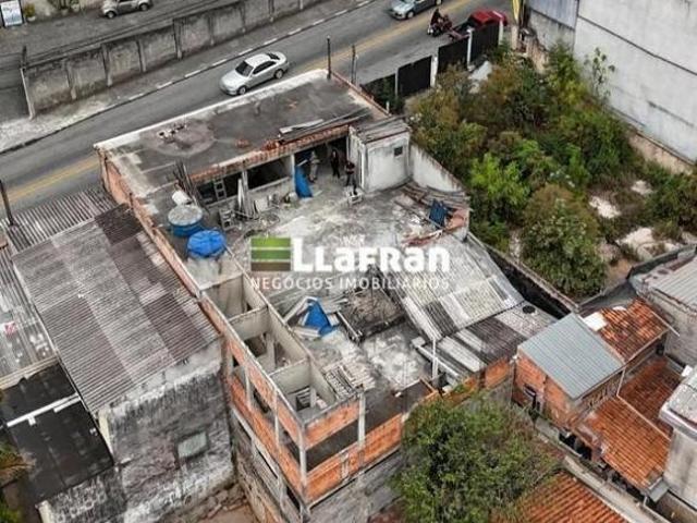Terreno próximo ao Shopping Taboão