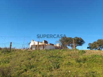 Terreno Quinta, Investimento, 12 hectares e 844 m2 edificados, Évora