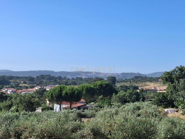 Terreno Rústico, 3800m2 em Aldeia do Bispo, Penamacor