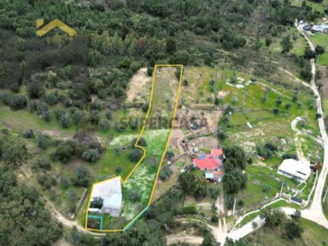 Terreno rústico com aproximadamente 1.850 m², localizado próximo do Palvarinho, disponível para venda!