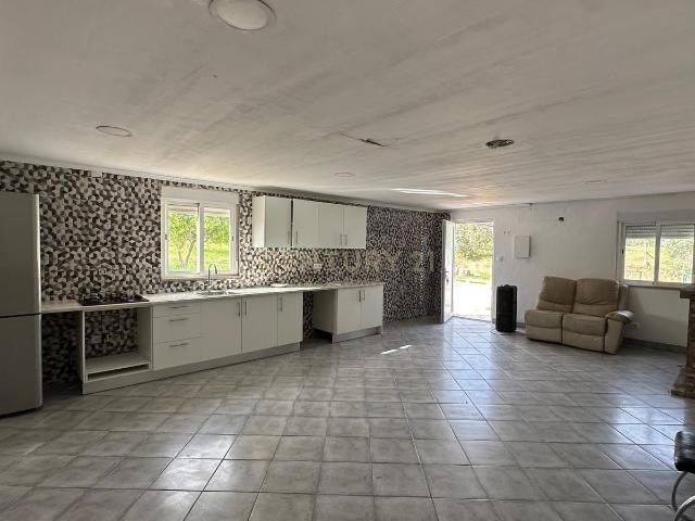 Terreno rústico com construção, Ladoeiro, Idanha a Nova