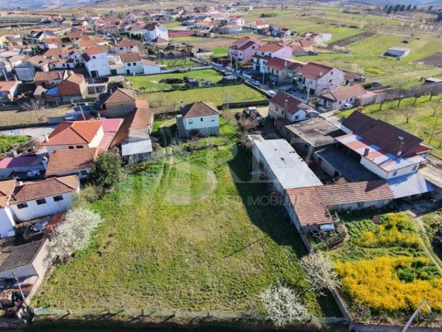 Terreno Rústico com Potencial de Construção 1000m²