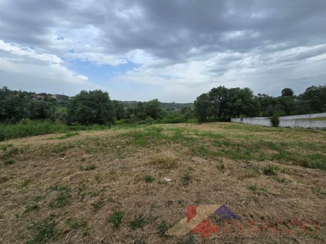 Terreno Rústico com Potencial de Construção 1360 m²