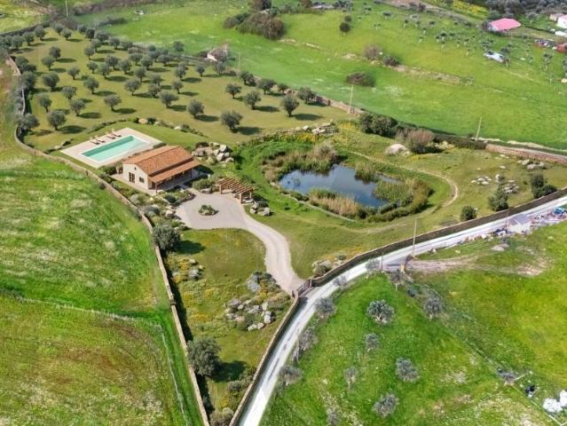 Terreno rústico com ruína e potencial construtivo em Nisa