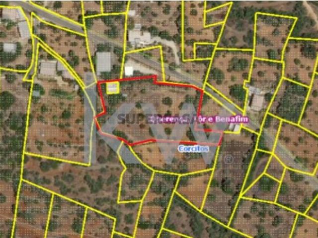 Ruína em malha URBANA, Corçitos, Querença, Loulé