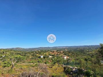 Terreno Rústico com Vista para a Vila de São Brás de Alportel