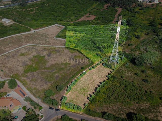 Terreno Rústico com 14.440 m² em Loures – Vista Desafogada, Exposição Solar e Acessos Diretos