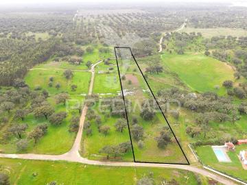 Terreno Rustico com 18000m2