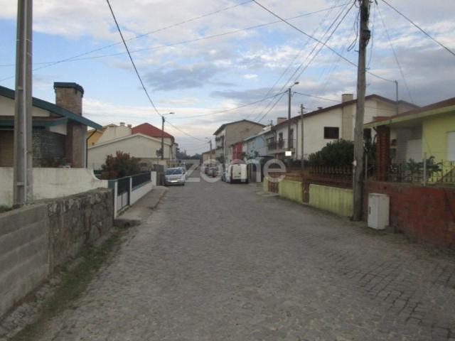Terreno rústico com 18480 m2 em Lavra, Matosinhos Porto