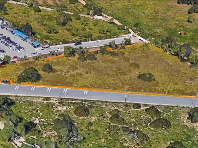 Terreno rústico com 4500 m² e projeto aprovado para área de serviço de autocaravanas em Albufeira