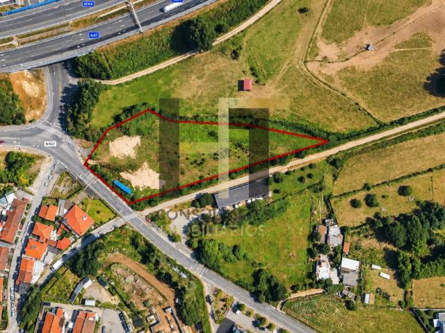 Terreno Rústico com 4770 m2 | Maia