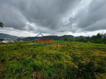 Terreno Rústico com 4.000 m² em Este São Mamede, Braga – Tranquilidade e Potencial