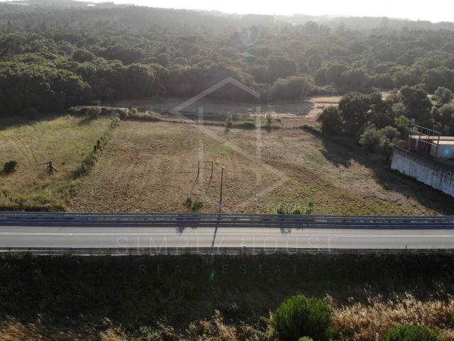 Terreno Rústico com 4.600 m² | Excelente Frente para o IC2