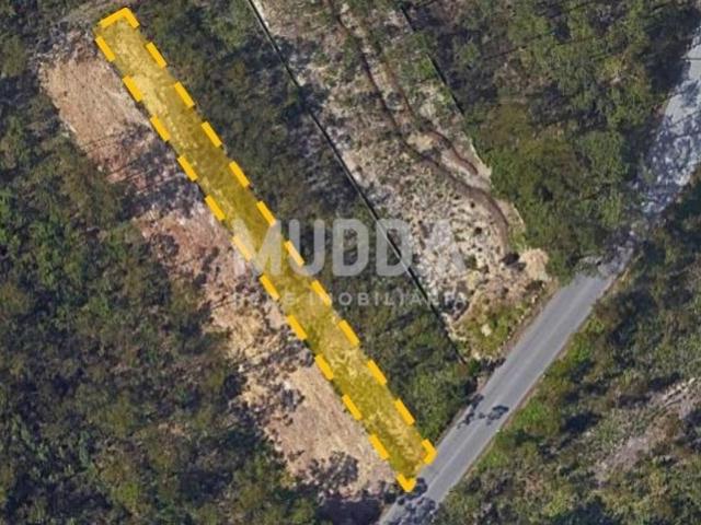 Terreno Rústico com 830 m2 em Arada