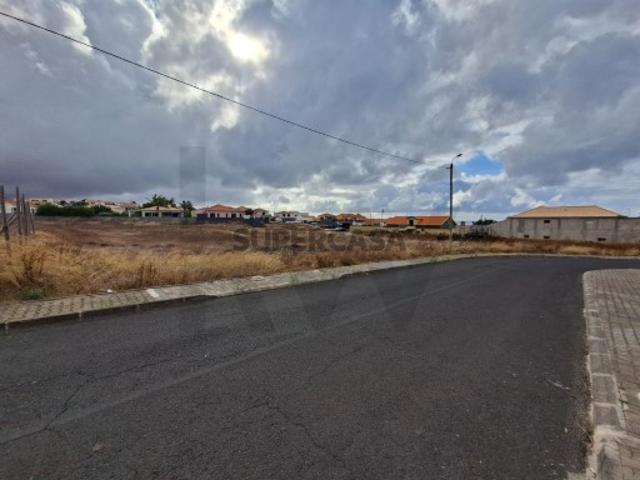 Terreno Rustico de 3160 m2 | Campo de Cima | Porto Santo