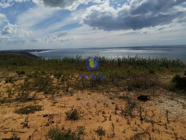 Terreno Rústico de 3430m2 com Magnífica Vista Oceânica