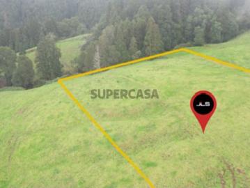 TERRENO RÚSTICO DE 3716 M2 em Nordeste, Ilha de São Miguel Açores