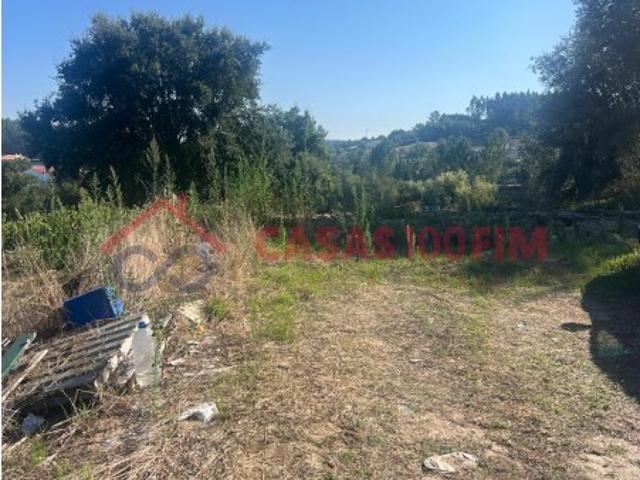 Terreno 860 m² p/ construção Parceiros, Leiria
