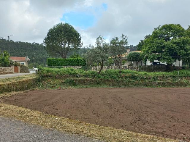 Terreno Rústico com viabilidade de construção em Escariz