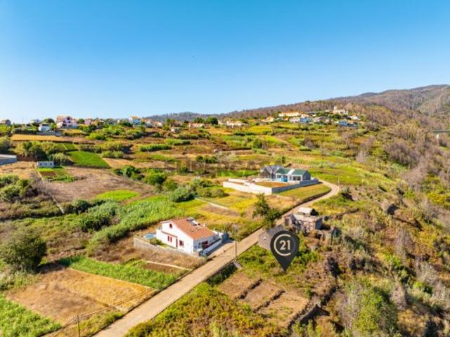 Terreno Rústico em Fajã da Ovelha Calheta
