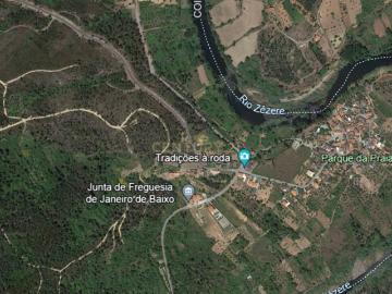 Terreno Rústico em Janeiro de Baixo