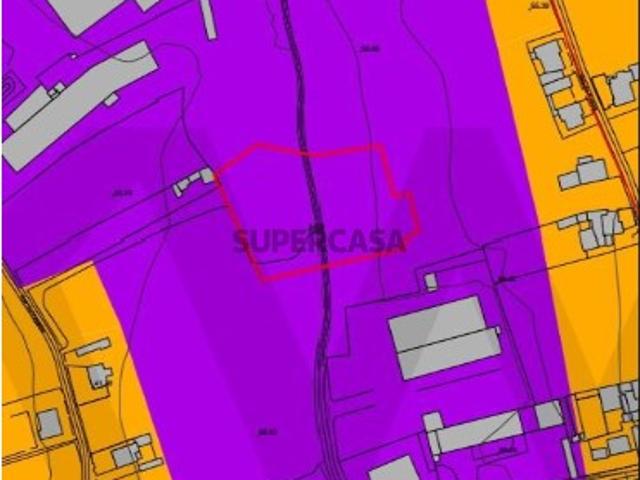 Terreno rústico em zona industrial com 6.510 M² Regueira de Pontes Leiria