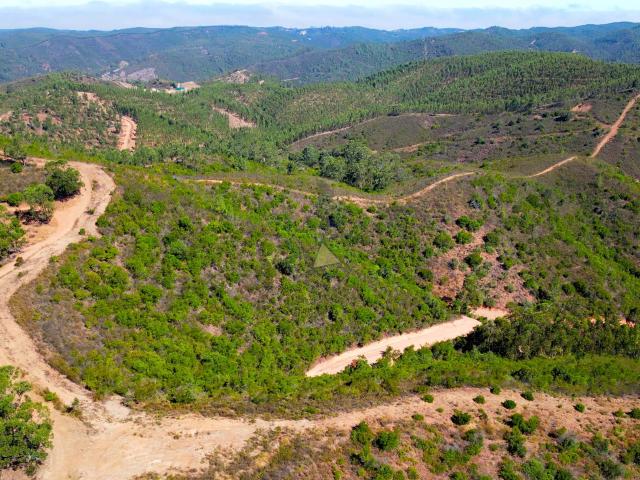 Terreno rustico oportunidade em Marmelete